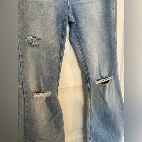 Womens high rise distressed flared ripped denim jeans size 5 - Picture 2 of 4